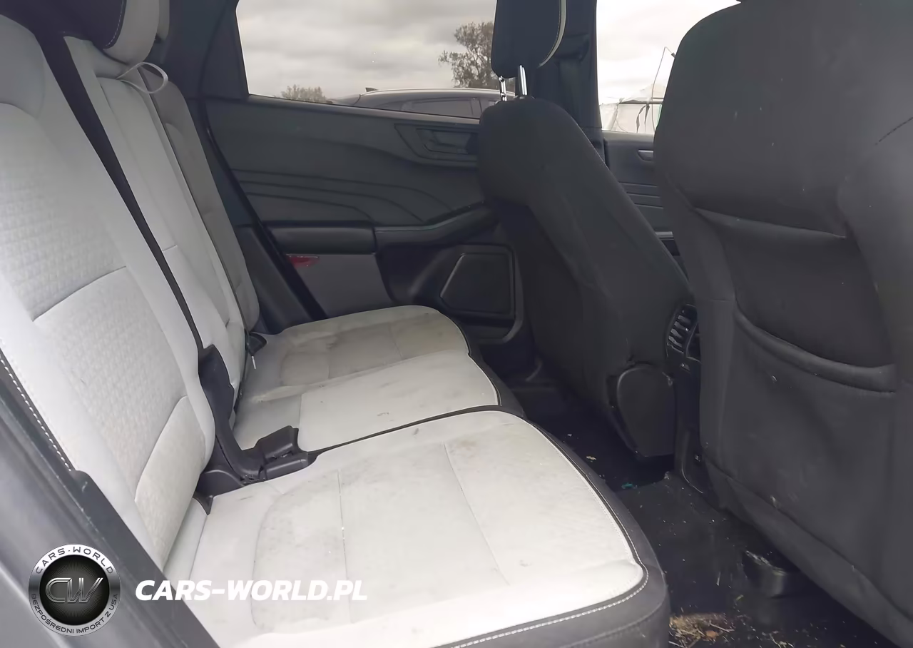 2025 Ford Escape Active VIN:1FMCU9GN8SUB55877 - 8