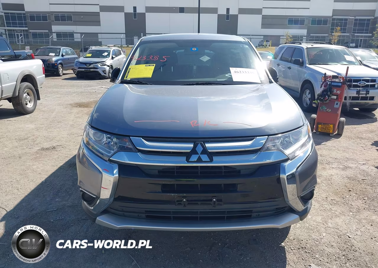 2018 Mitsubishi Outlander Es VIN:JA4AD2A35JZ052552 - 12