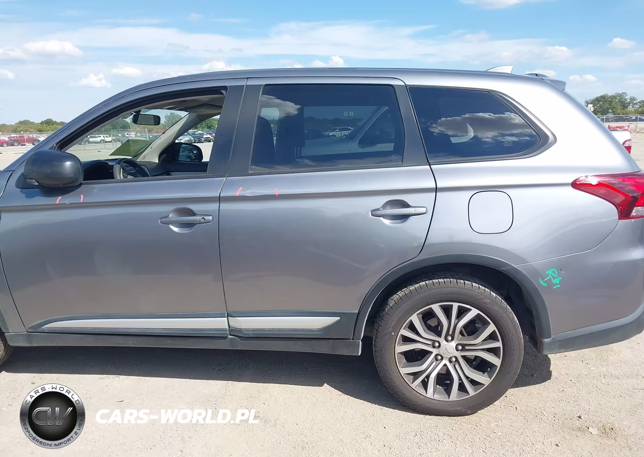2018 Mitsubishi Outlander Es VIN:JA4AD2A35JZ052552 - 14