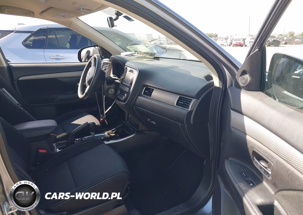2018 Mitsubishi Outlander Es VIN:JA4AD2A35JZ052552 - 5