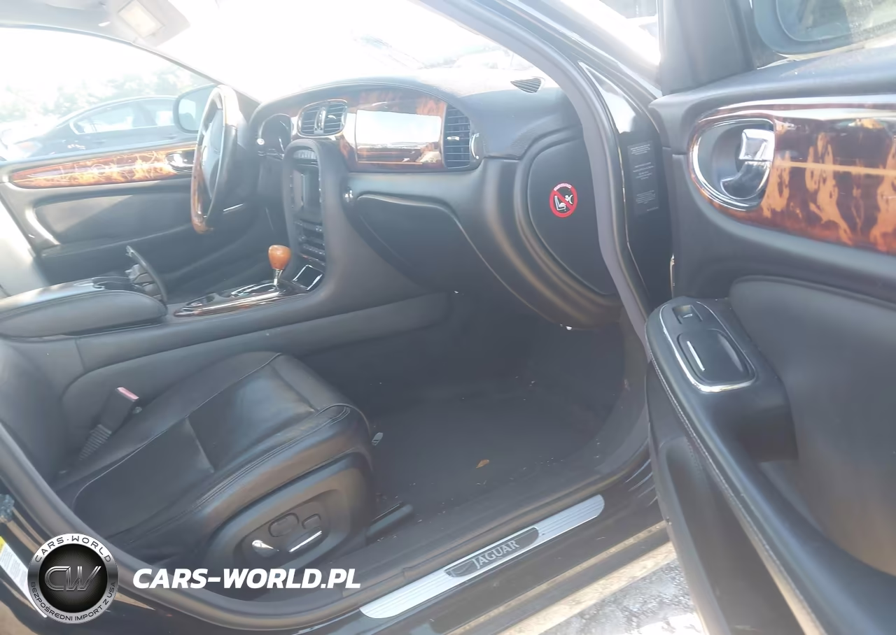 2008 Jaguar Xj Super V8 VIN:SAJWA82C78TH24313 - 5