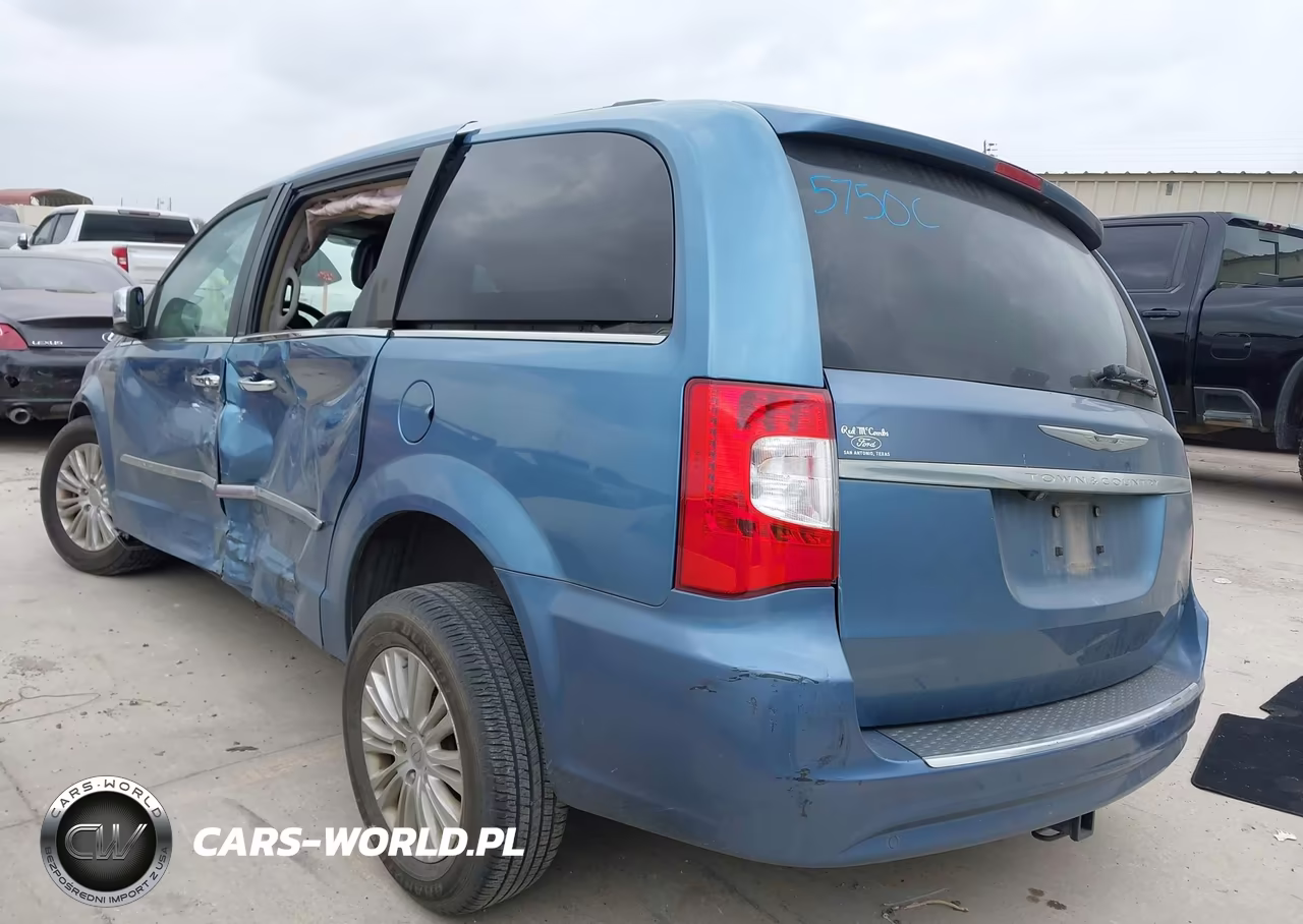 2012 Chrysler Town & Country Touring-L VIN:2C4RC1CG0CR138130 - 3