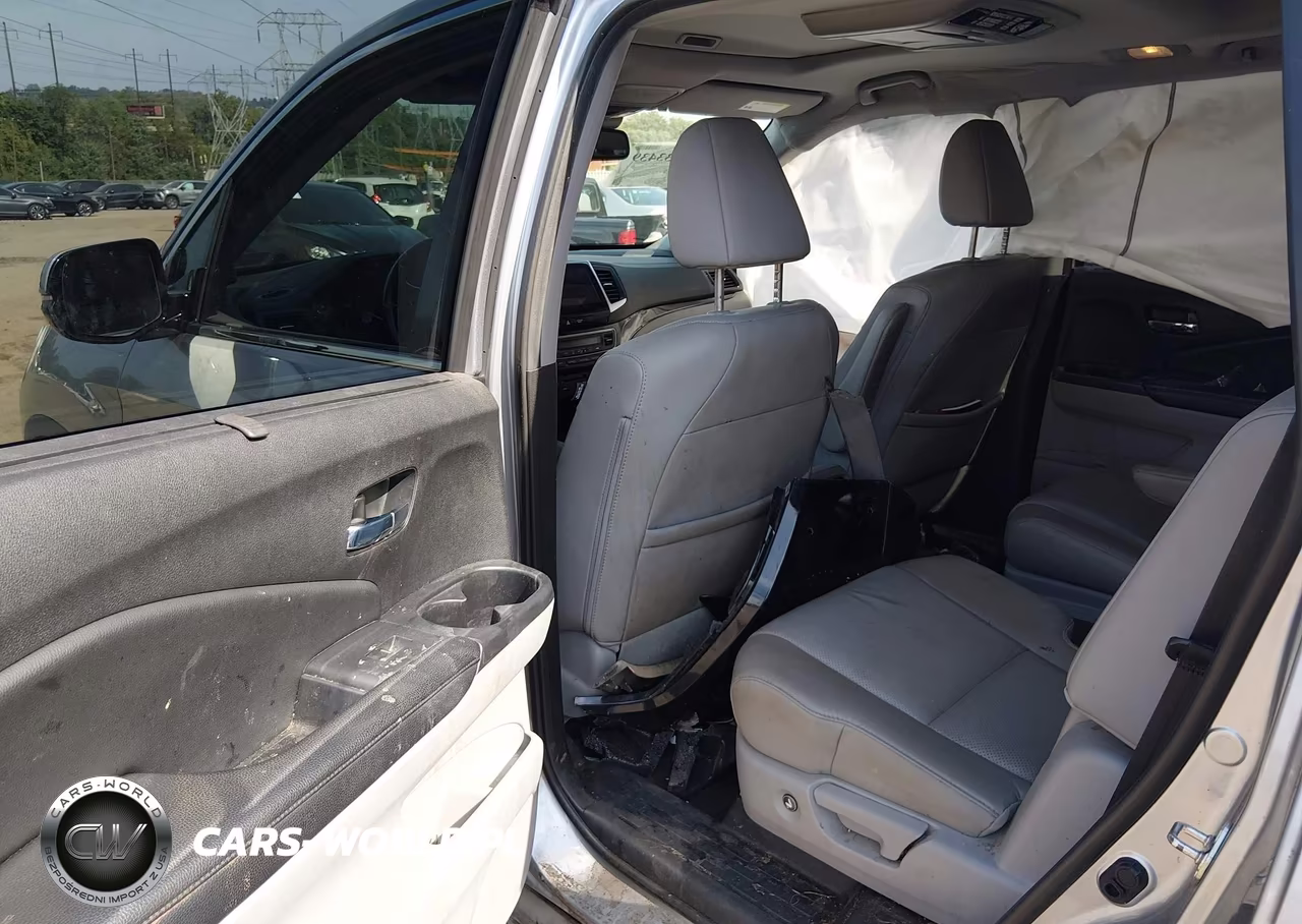 2017 Honda Pilot Elite VIN:5FNYF6H07HB012488 - 8