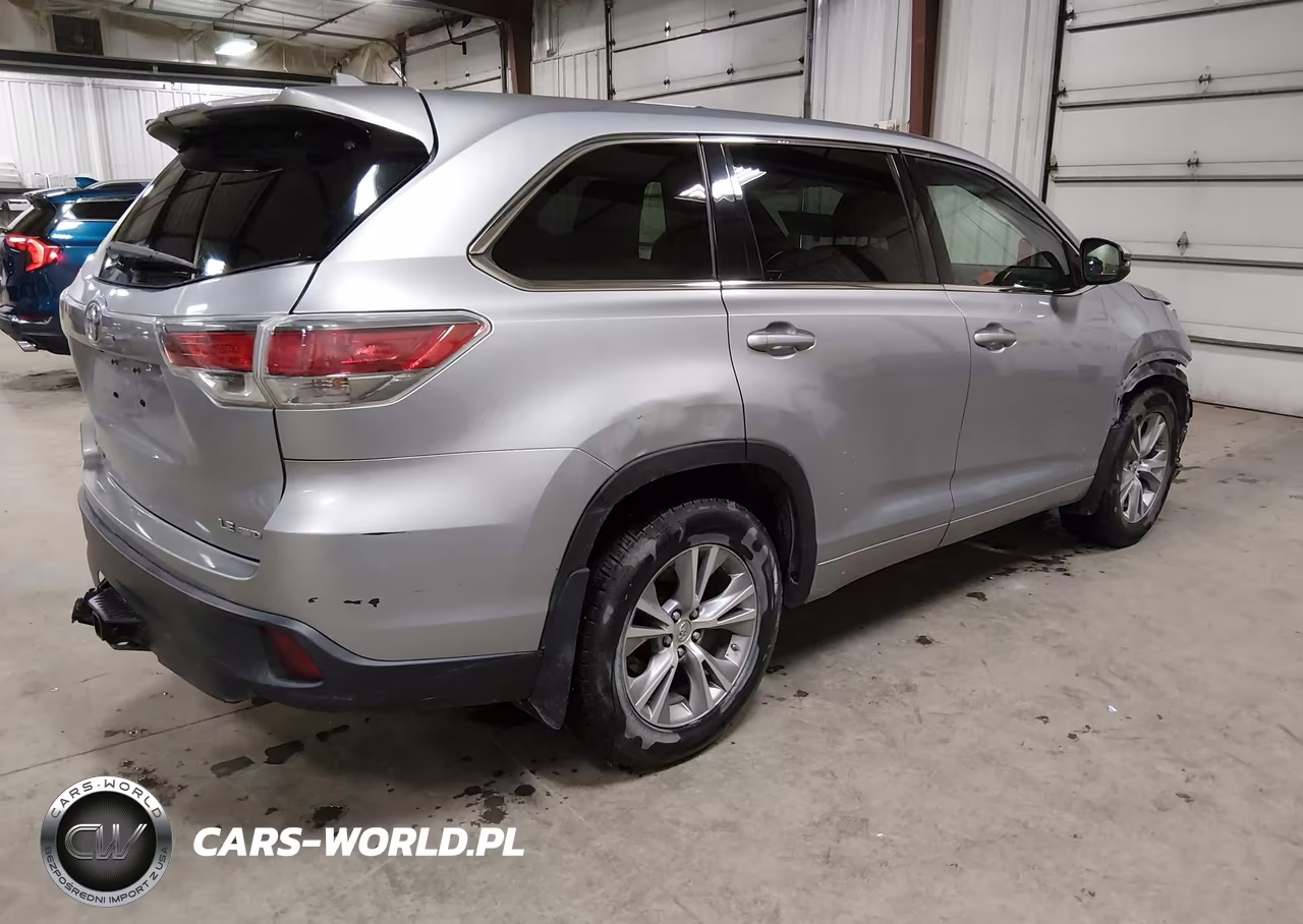2014 Toyota Highlander Le Plus V6 VIN:5TDBKRFH6ES048563 - 4