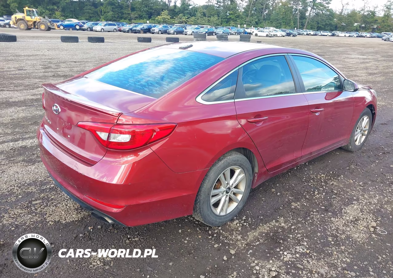 2016 Hyundai Sonata Se VIN:5NPE24AF0GH275889 - 4