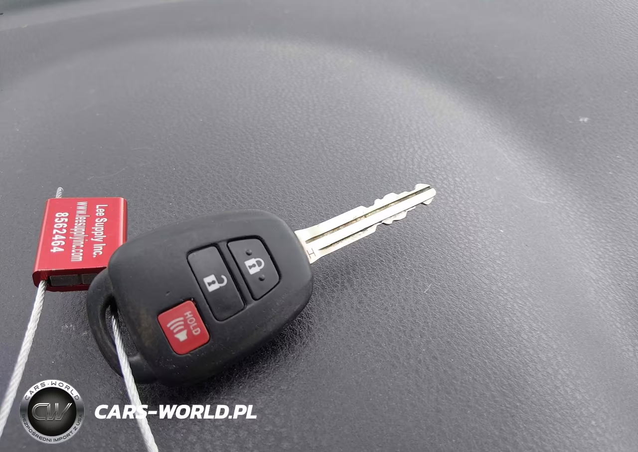 2018 Toyota Rav4 Le VIN:JTMZFREV1JJ161502 - 11