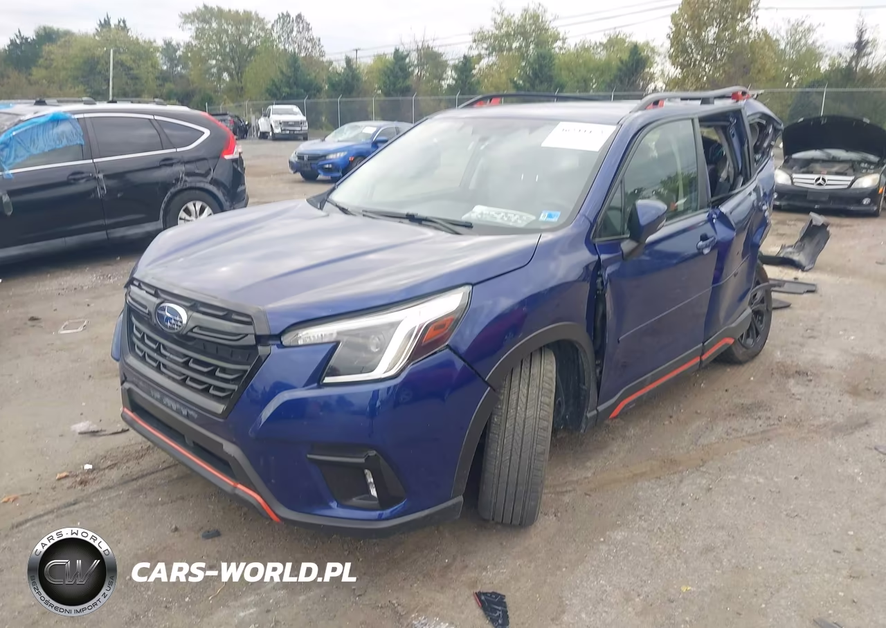 2023 Subaru Forester Sport VIN:JF2SKAJC1PH544893 - 2