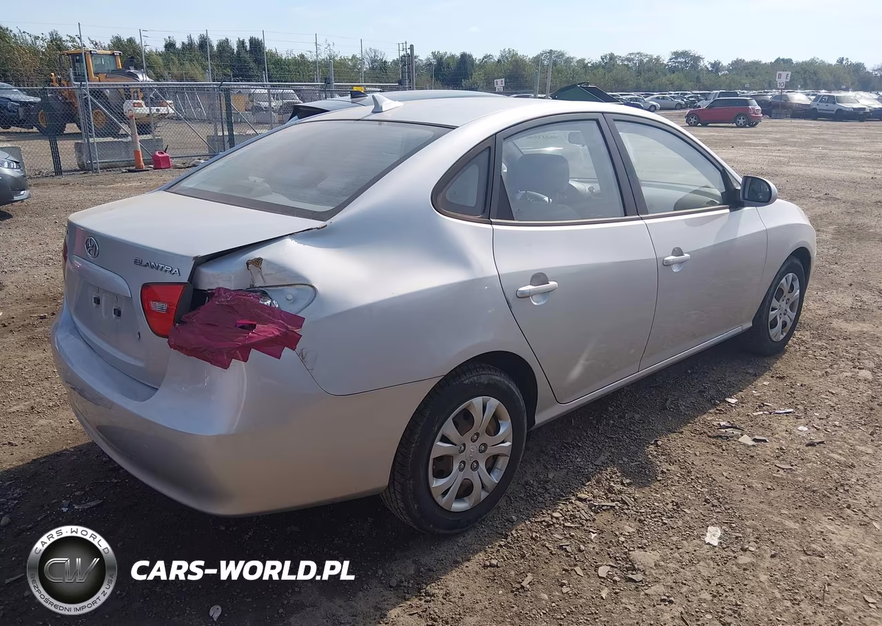 2009 Hyundai Elantra Gls VIN:KMHDU46D09U786973 - 4