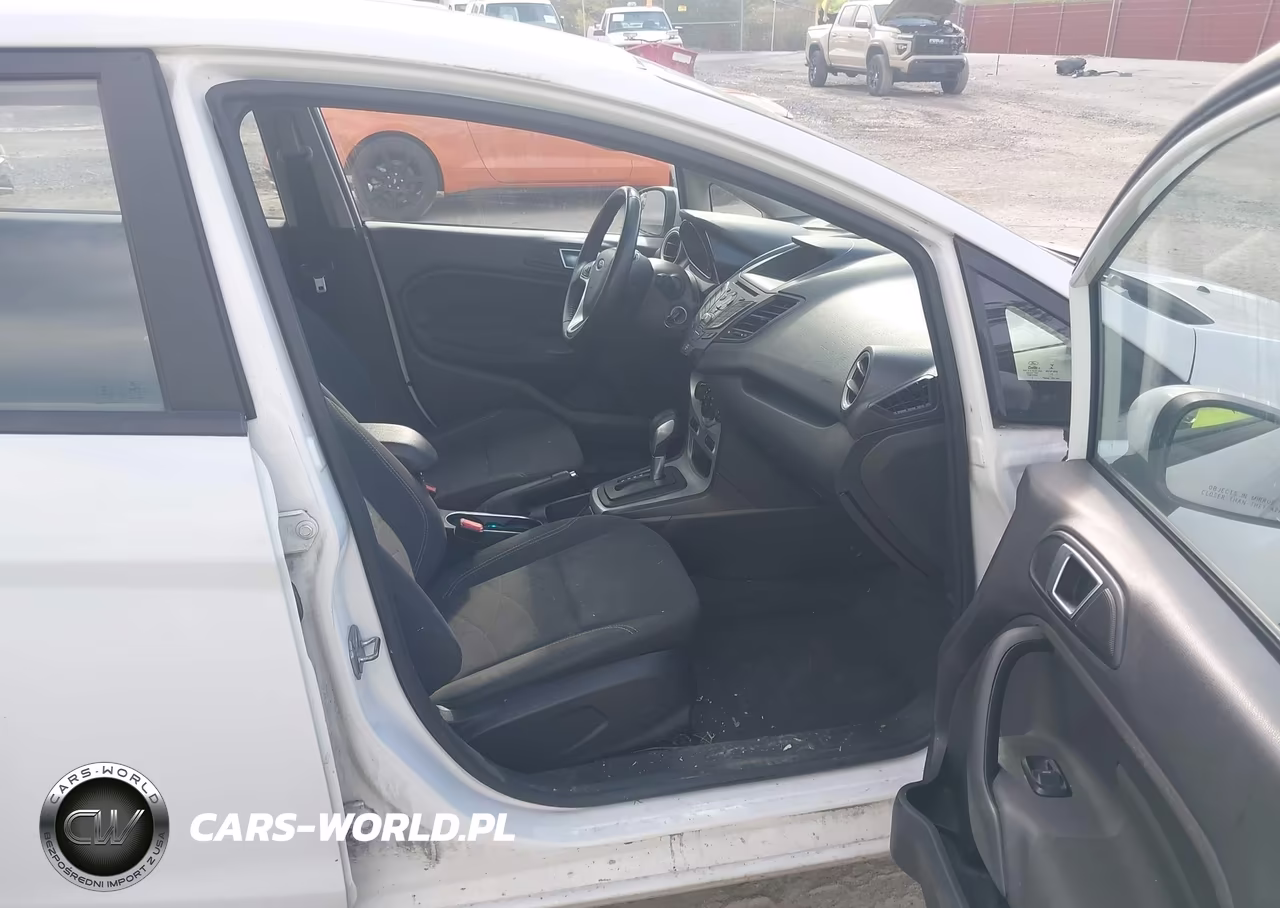 2016 Ford Fiesta Se VIN:3FADP4BJ3GM182896 - 5