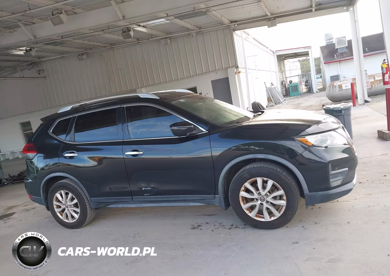 2019 Nissan Rogue S VIN:JN8AT2MTXKW500361 - 13