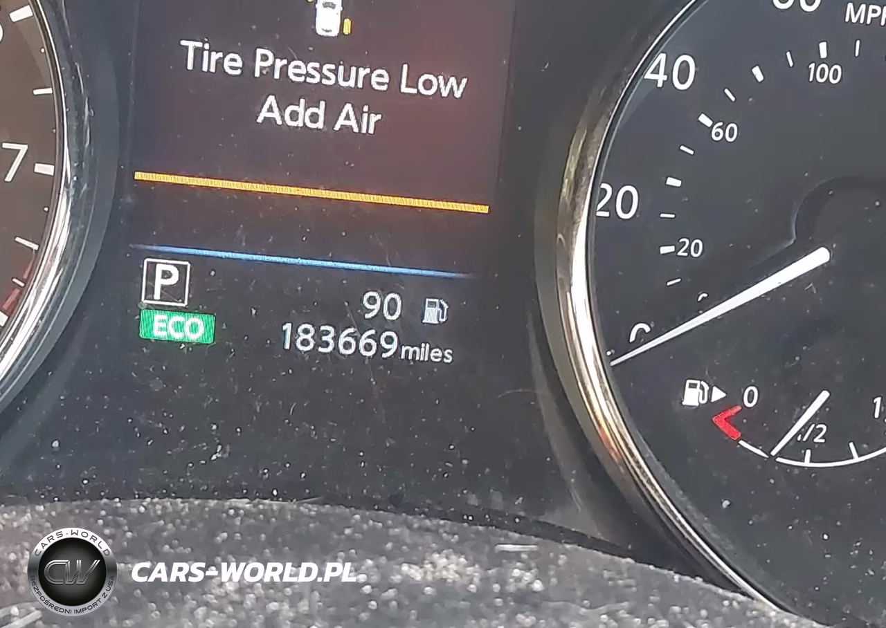 2019 Nissan Rogue S VIN:JN8AT2MTXKW500361 - 15