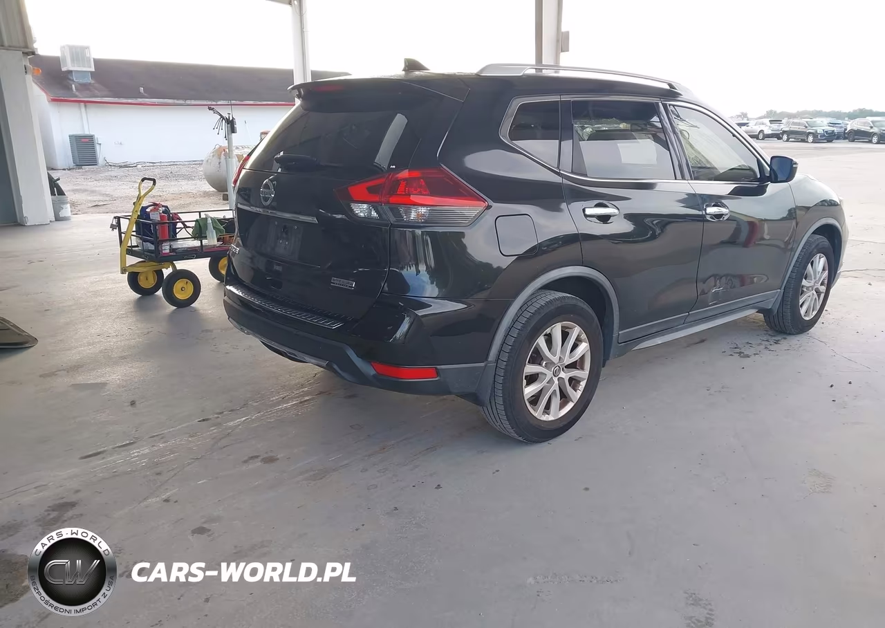 2019 Nissan Rogue S VIN:JN8AT2MTXKW500361 - 4
