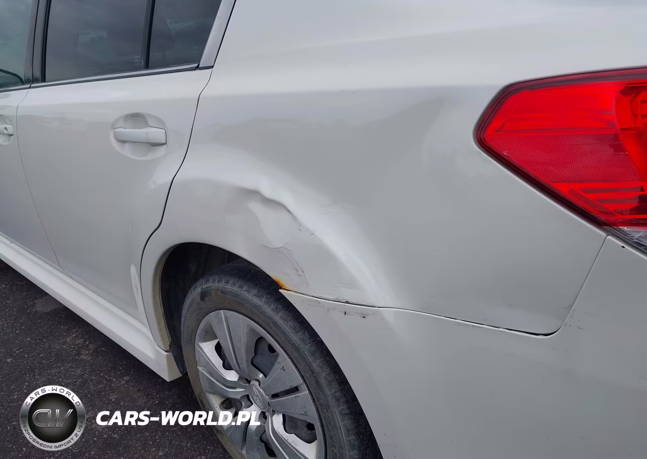 2010 Subaru Legacy 2.5I VIN:4S3BMCA63A3233744 - 6