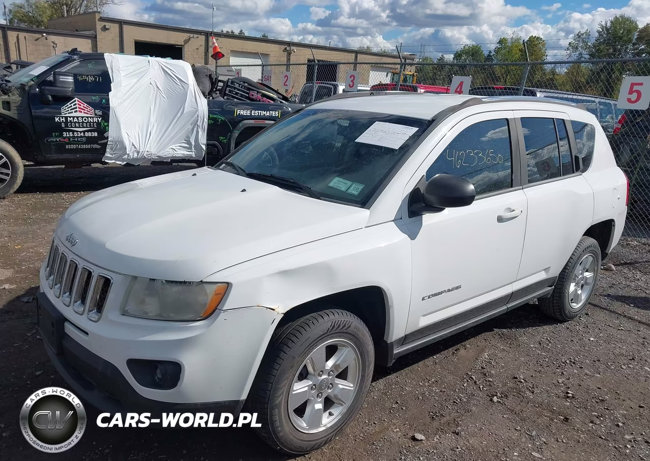 2013 Jeep Compass Sport VIN:1C4NJCBA8DD250918 - 2