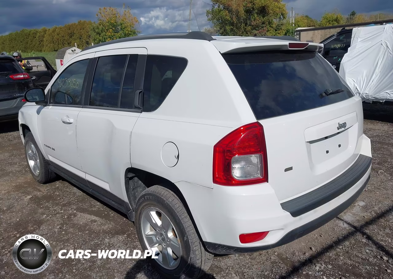 2013 Jeep Compass Sport VIN:1C4NJCBA8DD250918 - 3