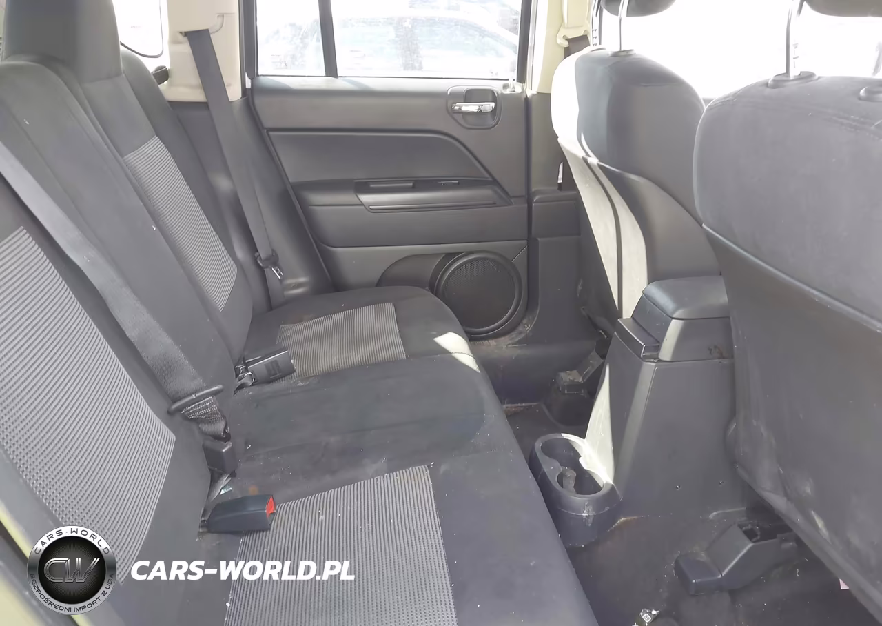 2013 Jeep Compass Sport VIN:1C4NJCBA8DD250918 - 8