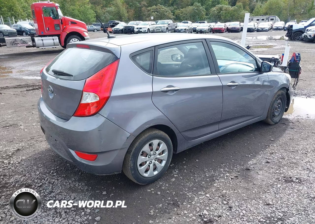 2016 Hyundai Accent Se VIN:KMHCT5AE0GU275135 - 4