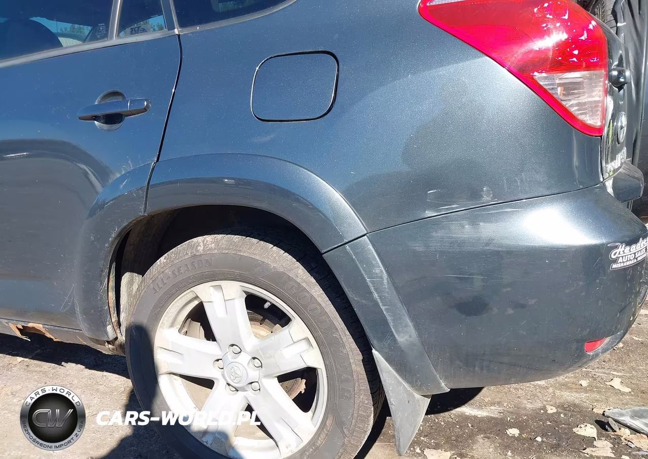 2007 Toyota Rav4 Sport VIN:JTMBD32VX76046790 - 13