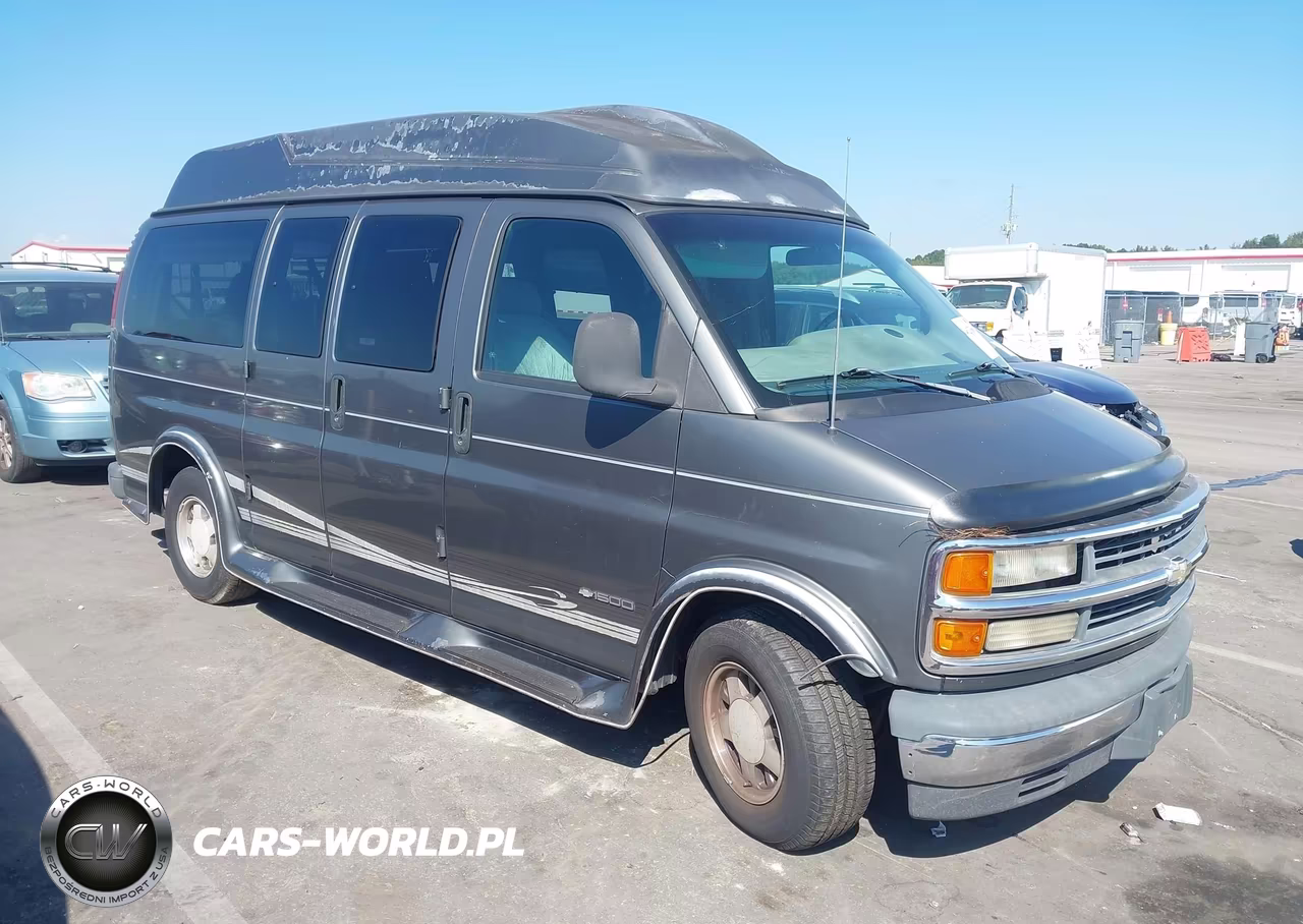 2000 Chevrolet Express Upfitter Pkg.