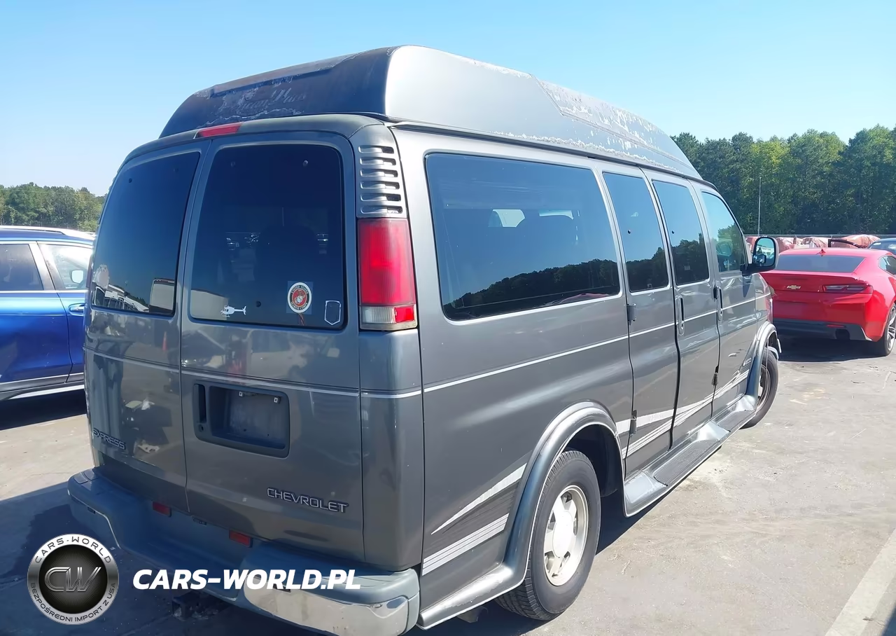2000 Chevrolet Express Upfitter Pkg. VIN:1GBFG15R8Y1161967 - 4