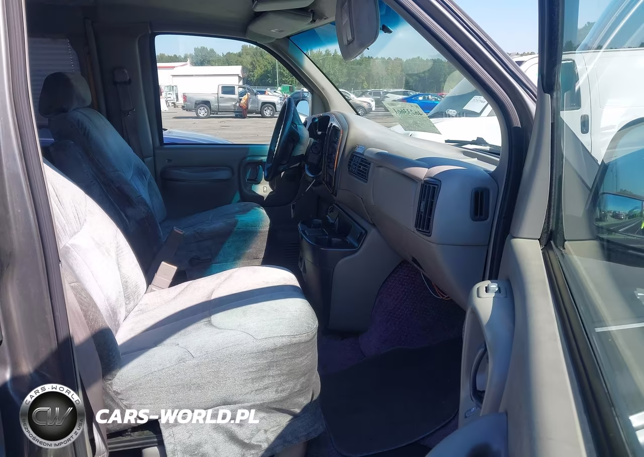 2000 Chevrolet Express Upfitter Pkg. VIN:1GBFG15R8Y1161967 - 5