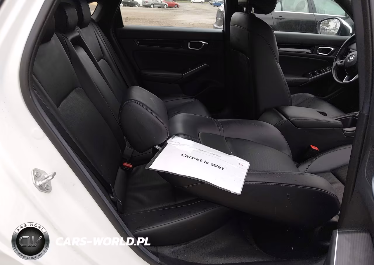2024 Honda Civic Sport Touring VIN:19XFL1G85RE026634 - 8