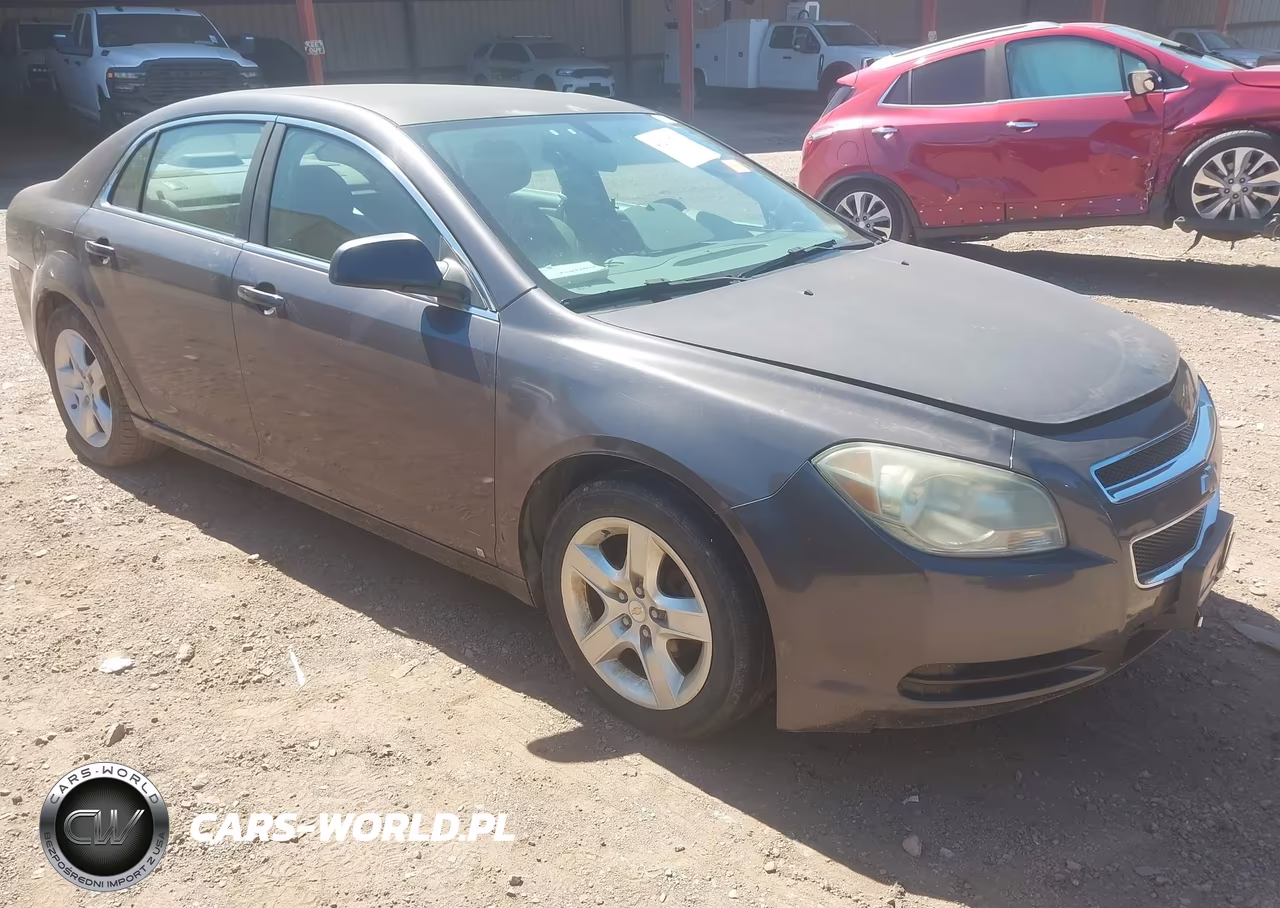 2010 Chevrolet Malibu Ls – zdjęcie 1 z 11