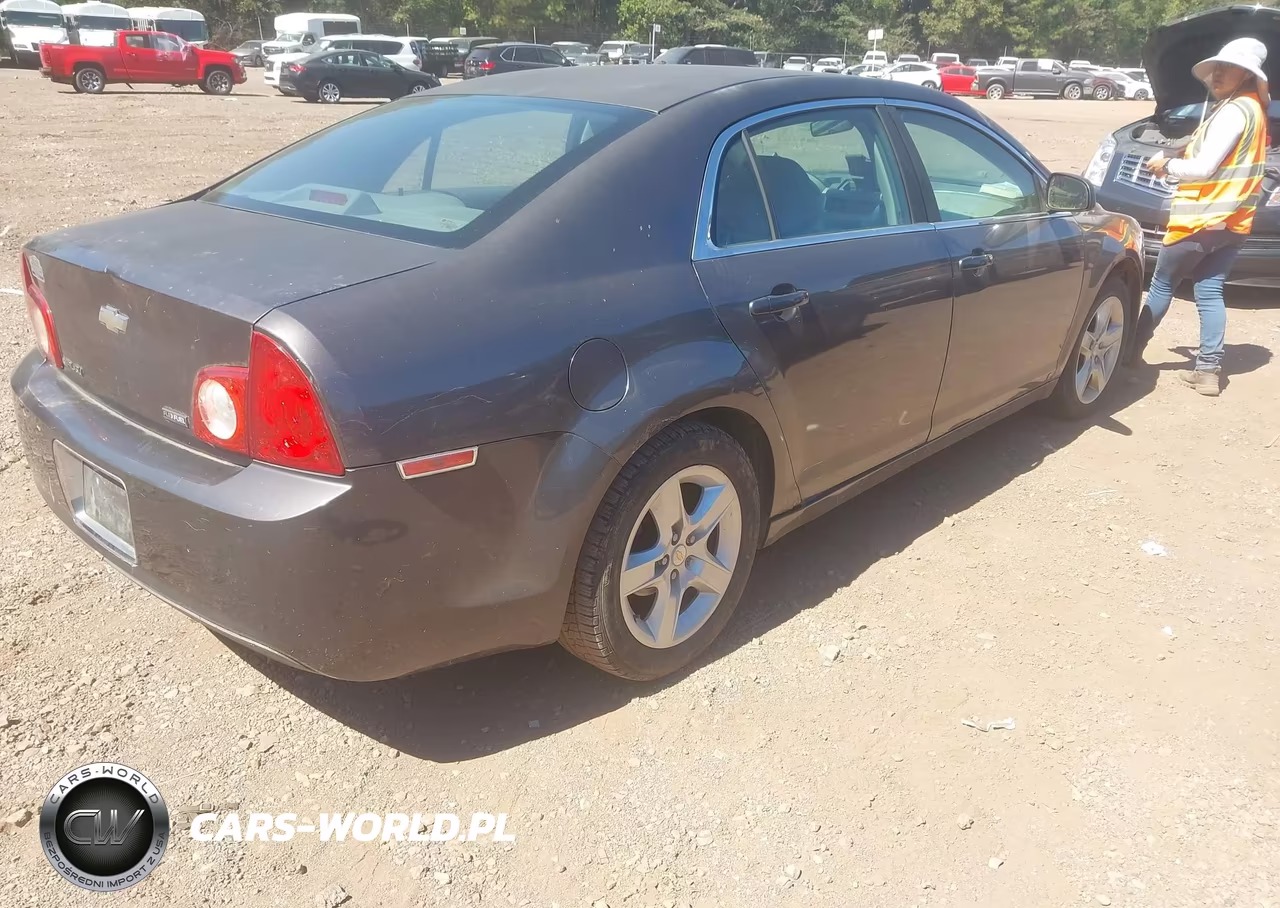 2010 Chevrolet Malibu Ls VIN:1G1ZA5E06A4113173 - 4