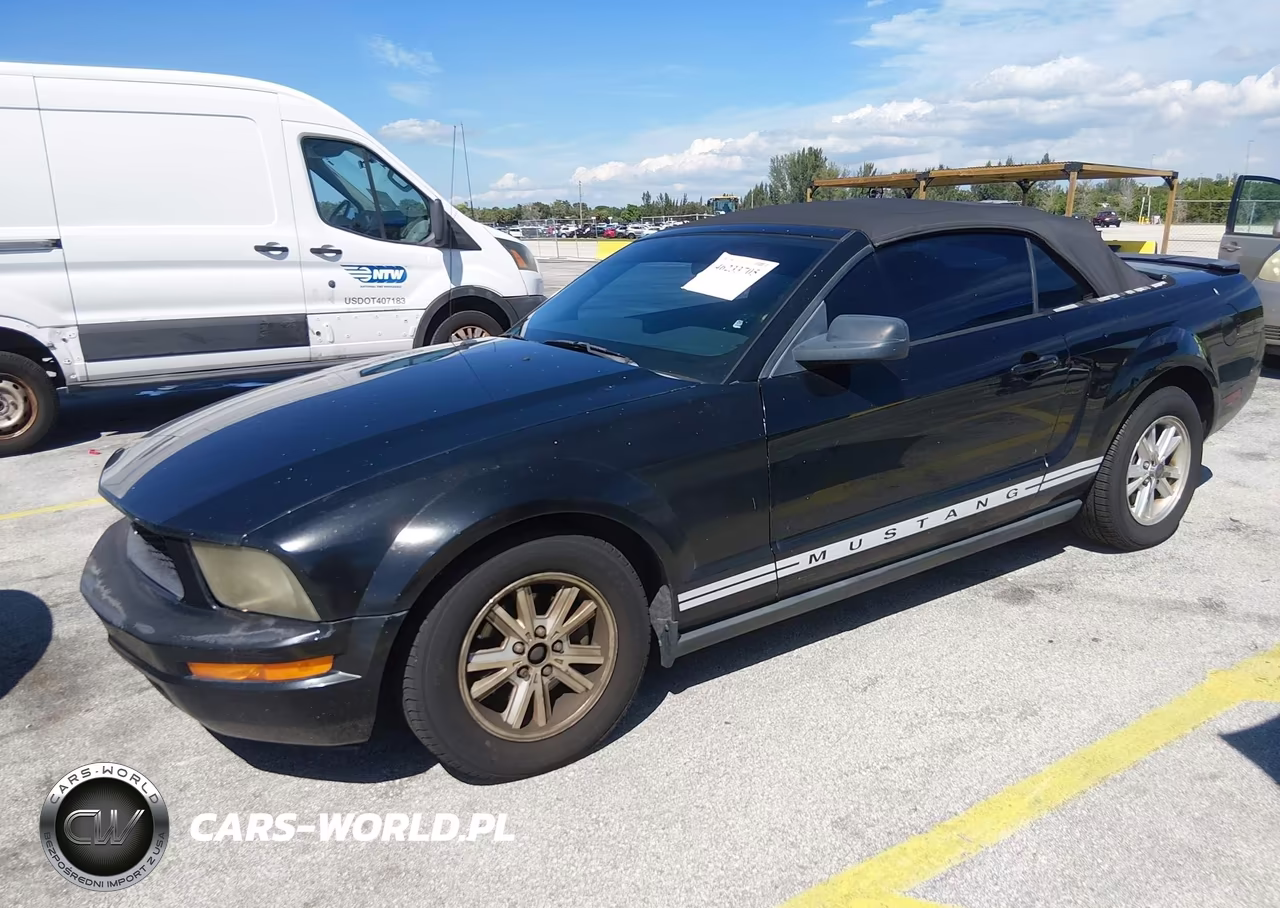 2007 Ford Mustang V6 Deluxe-V6 Premium VIN:1ZVFT84N375363425 - 2