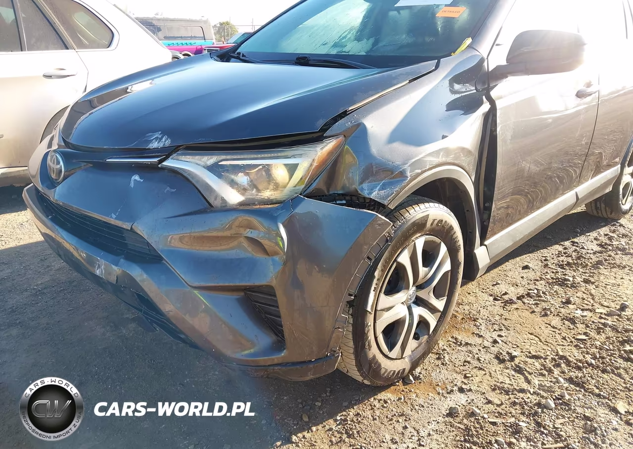 2017 Toyota Rav4 Le VIN:JTMBFREV1HJ703810 - 6