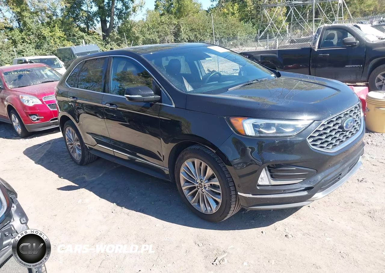 2020 Ford Edge Titanium
