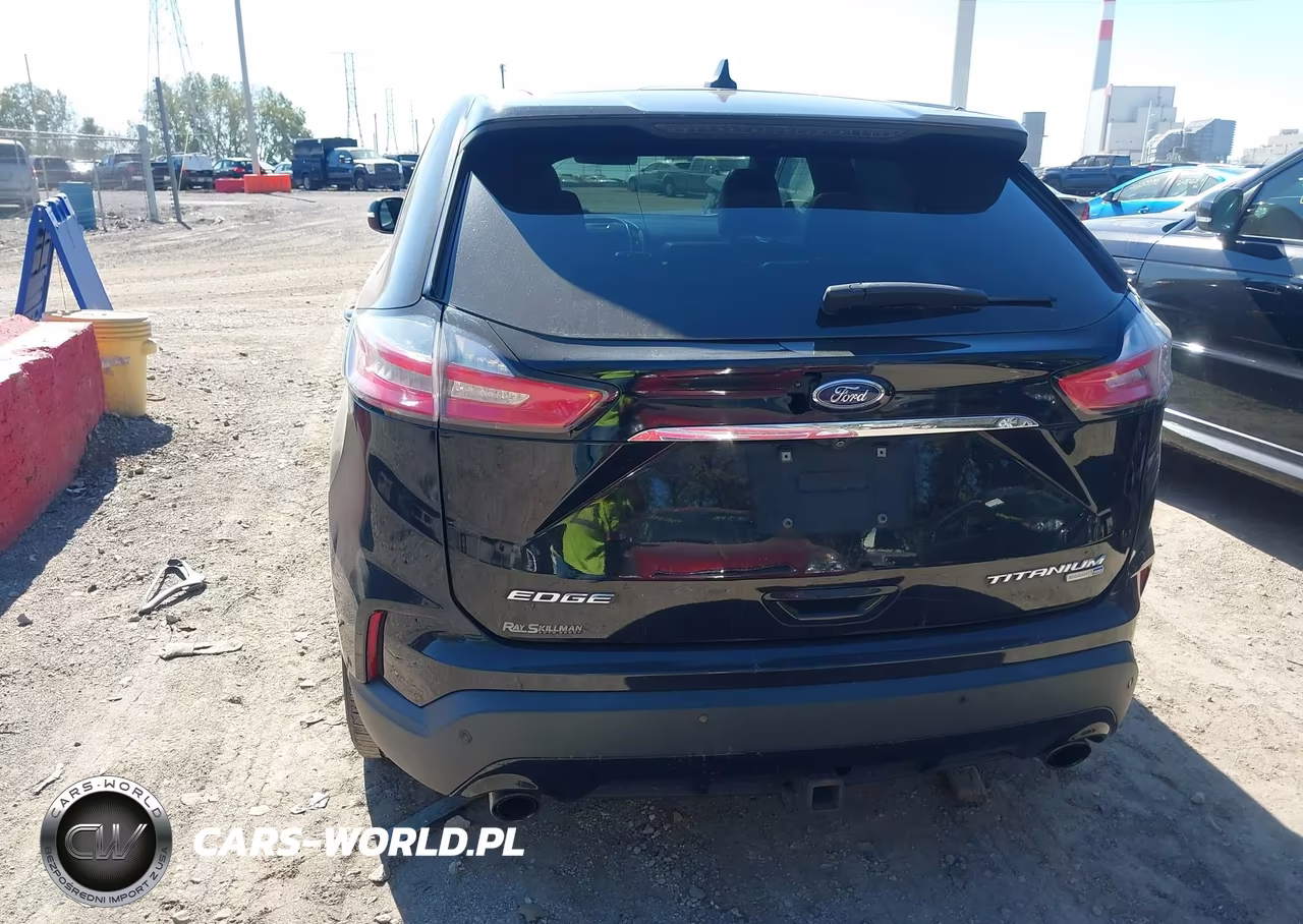 2020 Ford Edge Titanium VIN:2FMPK4K91LBB04622 - 16