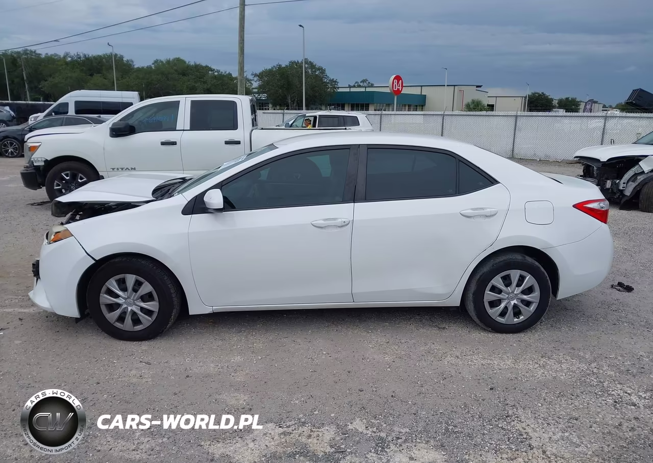 2016 Toyota Corolla L VIN:5YFBURHEXGP457366 - 14