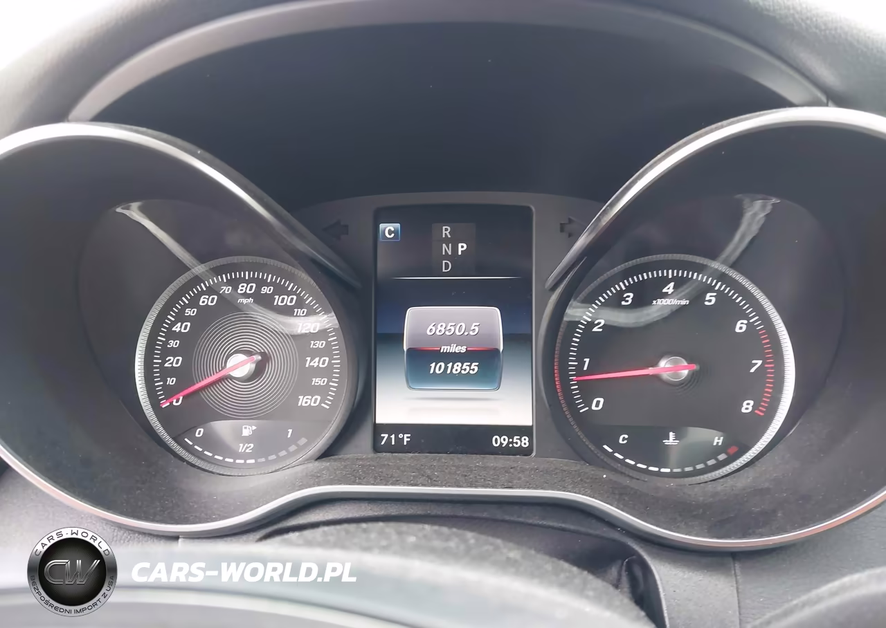 2018 Mercedes-Benz C 300 4Matic VIN:55SWF4KB3JU243284 - 7