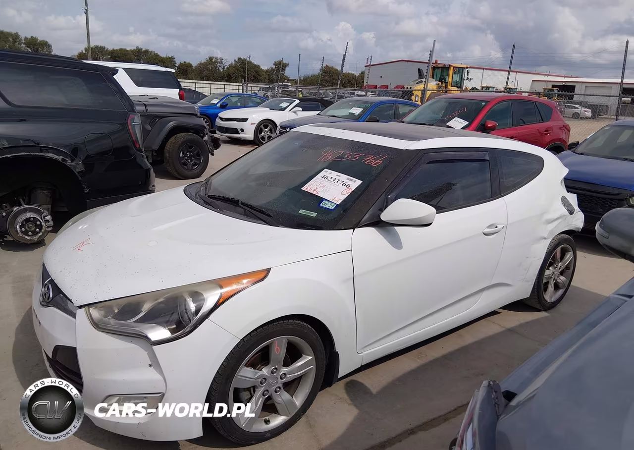 2014 Hyundai Veloster Base W-Gray VIN:KMHTC6AD9EU215901 - 15