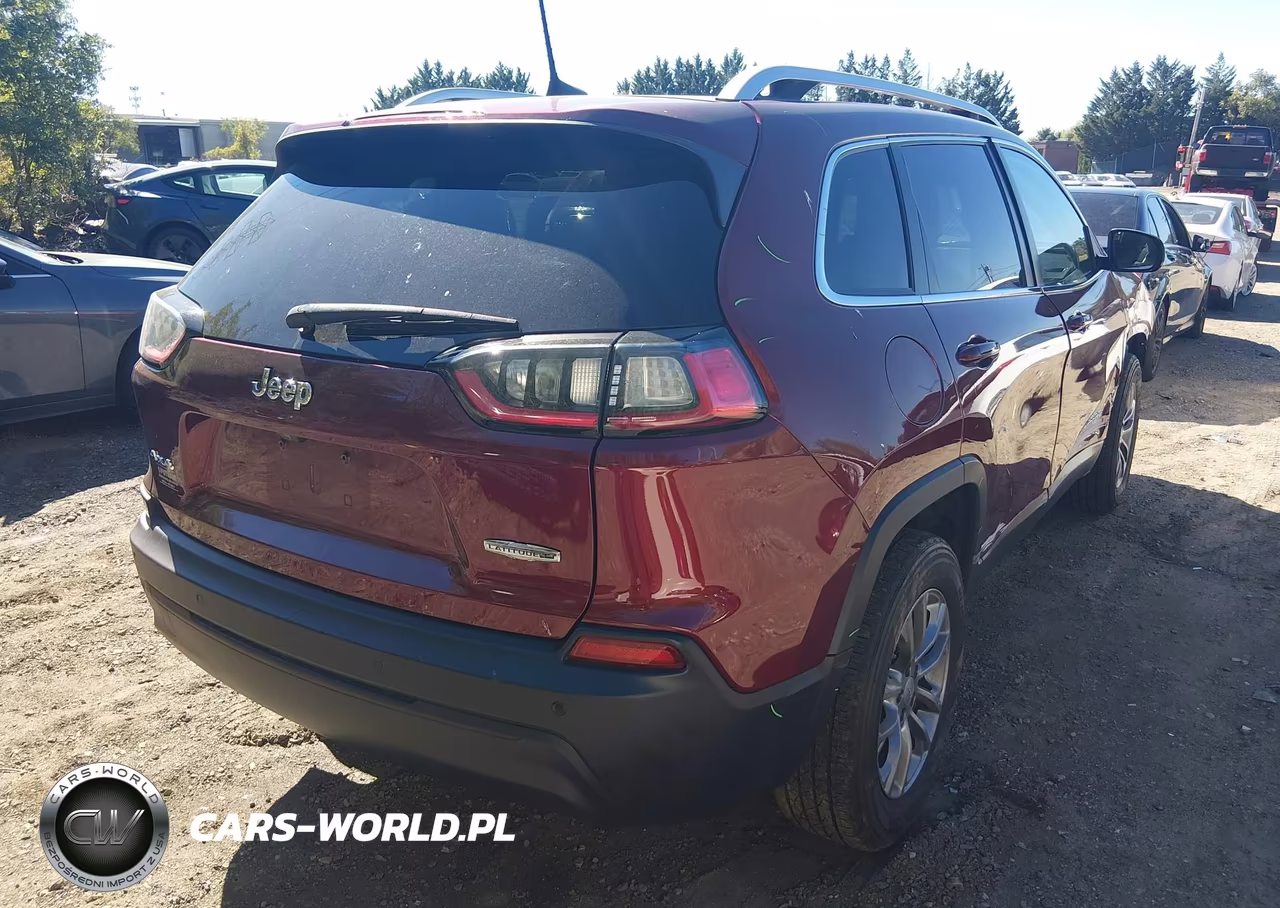 2020 Jeep Cherokee Latitude Plus 4X4 VIN:1C4PJMLB5LD547052 - 4