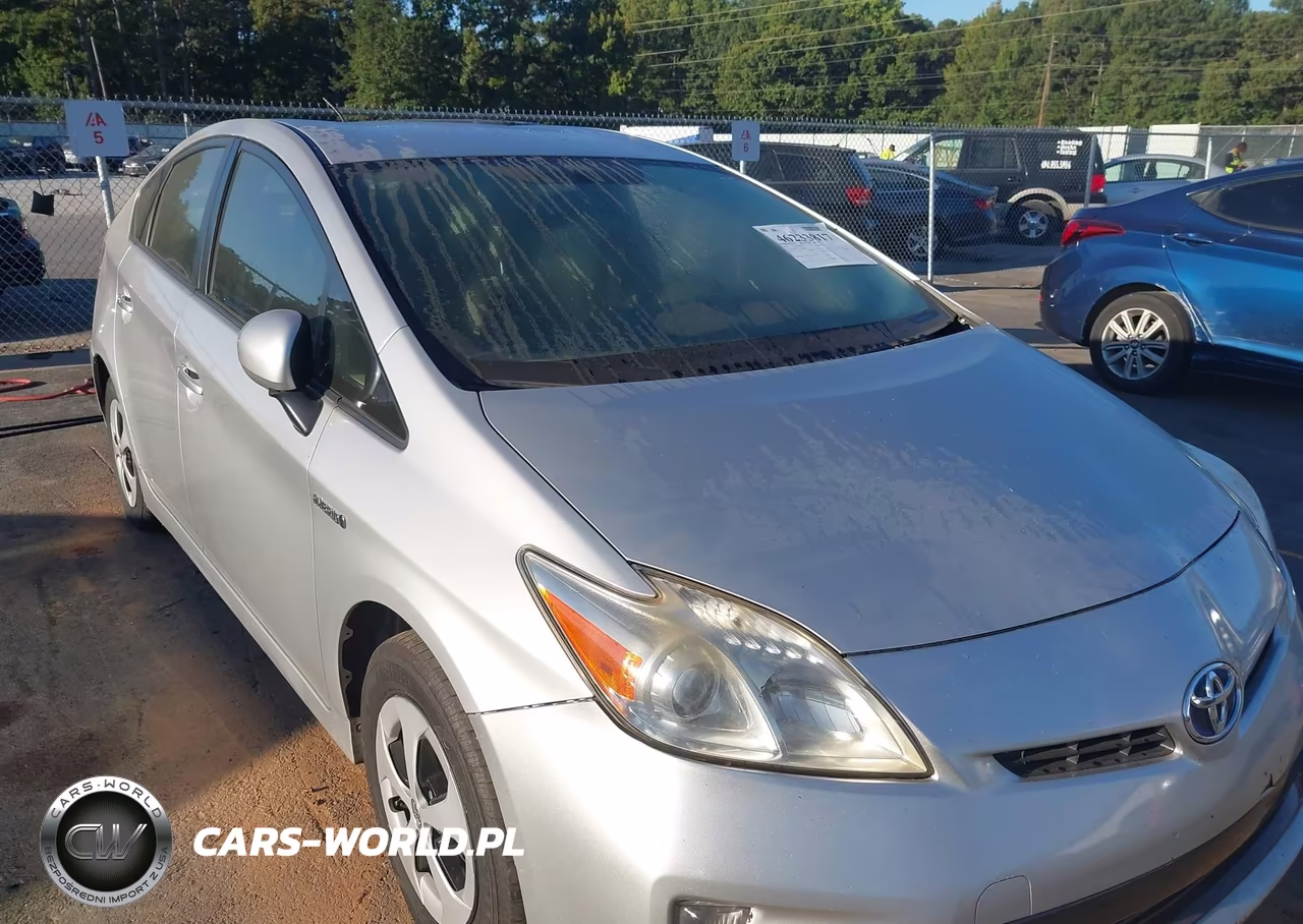 2015 Toyota Prius Two VIN:JTDKN3DU4F1896508 - 6