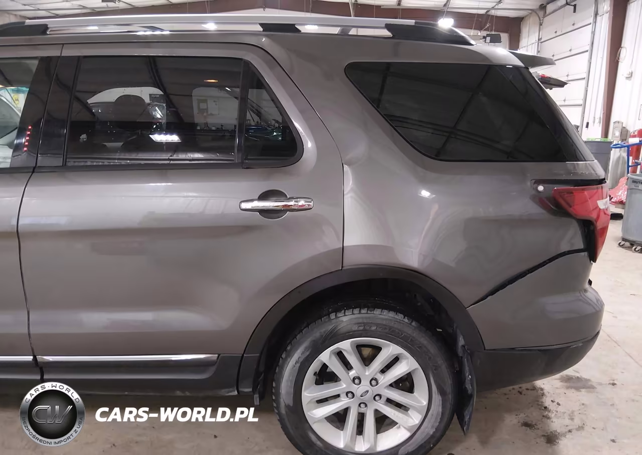 2013 Ford Explorer Xlt VIN:1FM5K8D87DGA37117 - 18