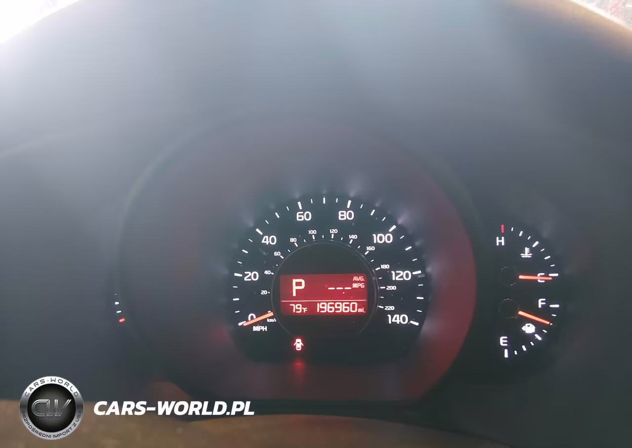 2015 Kia Soul VIN:KNDJN2A23F7226471 - 7