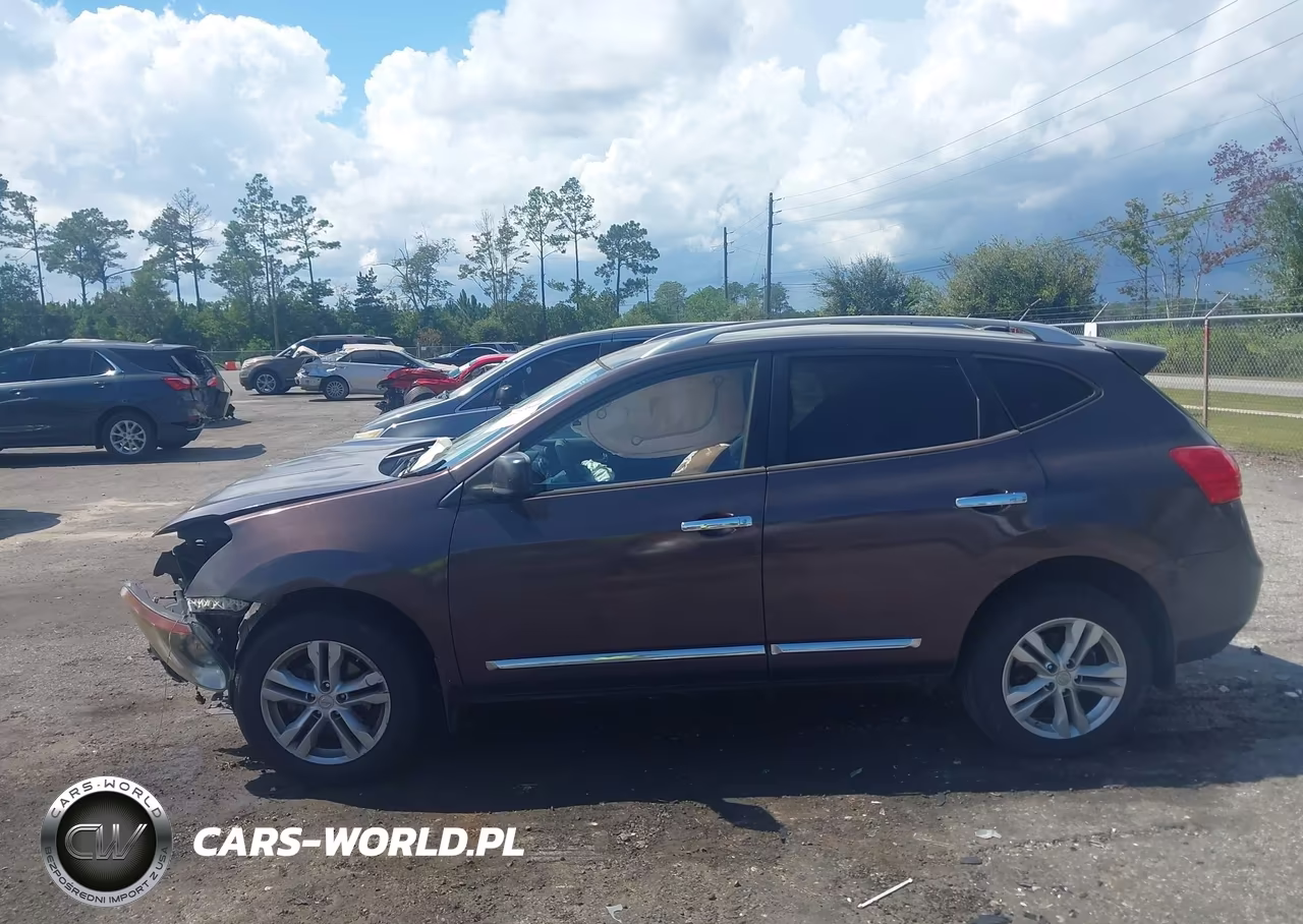 2015 Nissan Rogue Select S VIN:JN8AS5MT1FW656136 - 14
