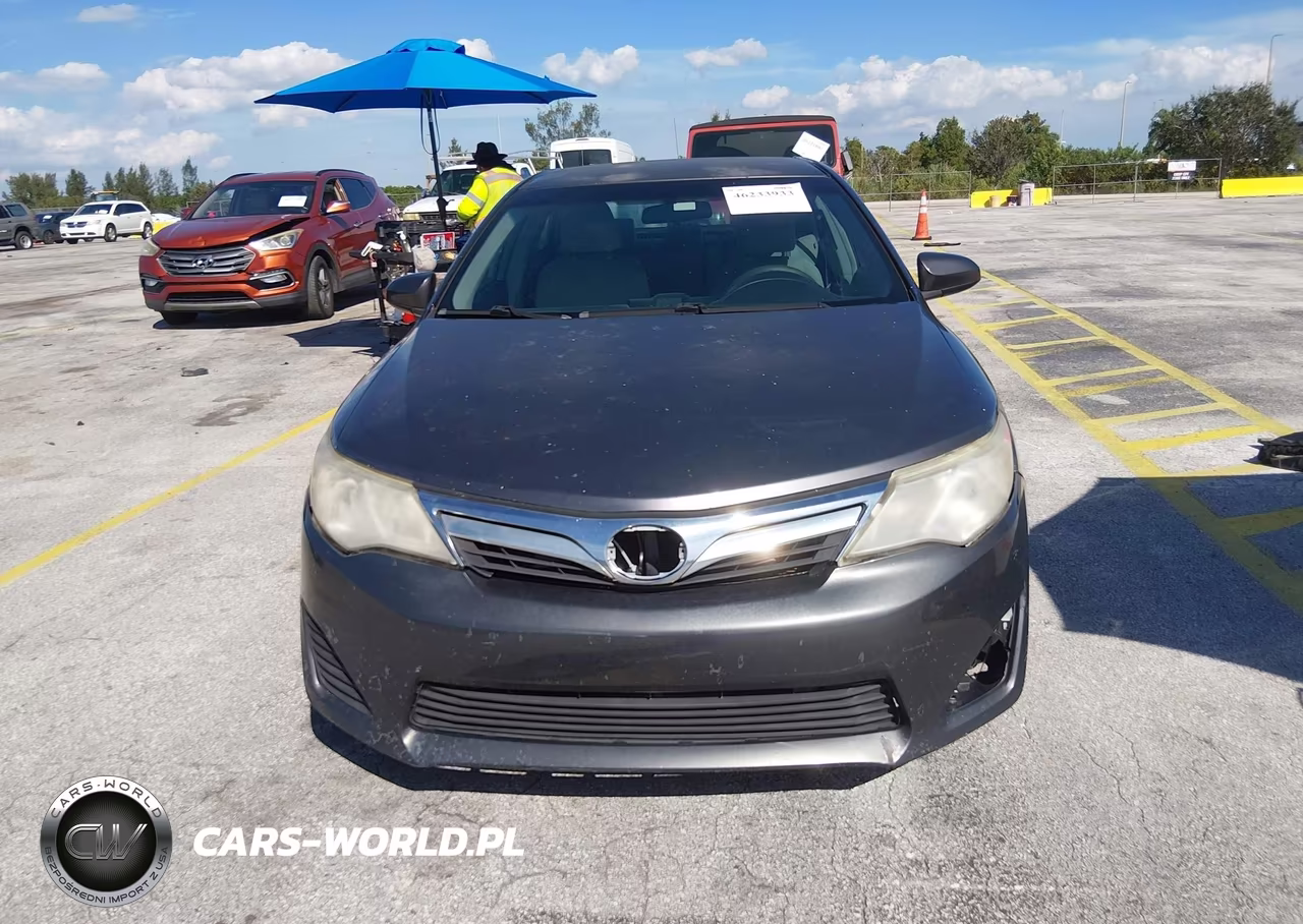2013 Toyota Camry L VIN:4T1BF1FK2DU718634 - 12