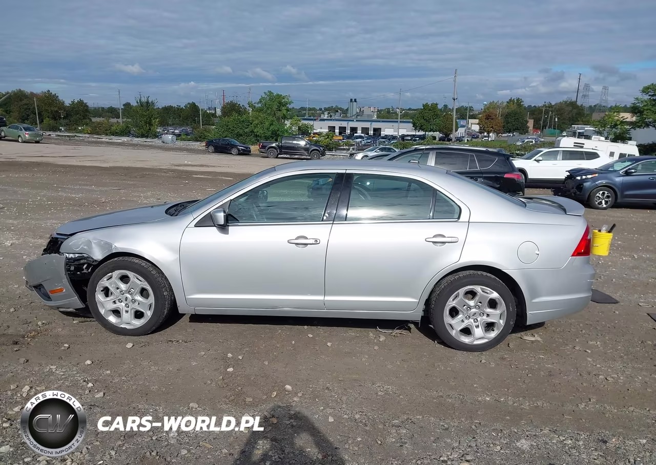 2010 Ford Fusion Se VIN:3FAHP0HA7AR136371 - 13