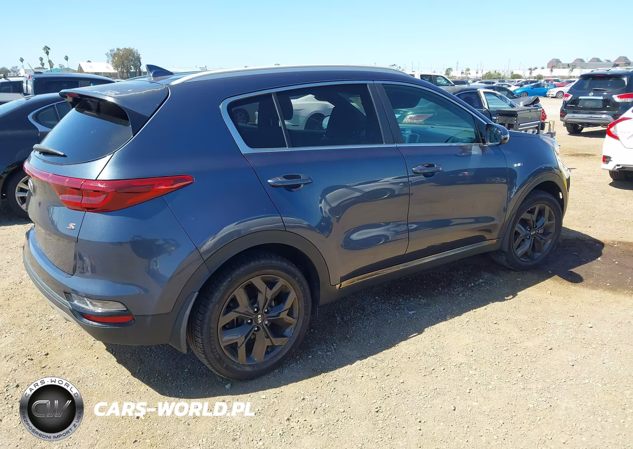 2020 Kia Sportage S VIN:KNDP6CAC0L7747195 - 4