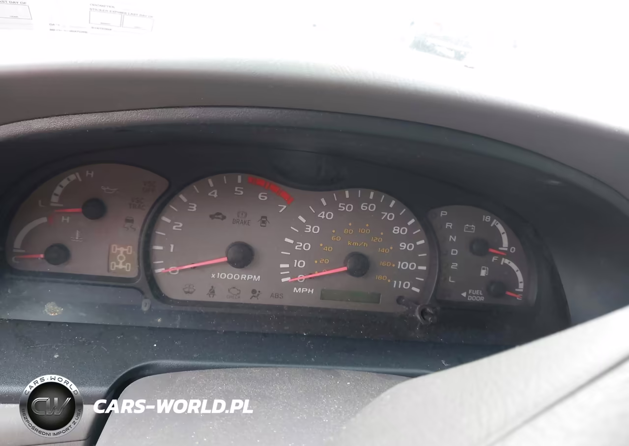 2001 Toyota Sequoia Limited V8 VIN:5TDBT48A31S046487 - 7
