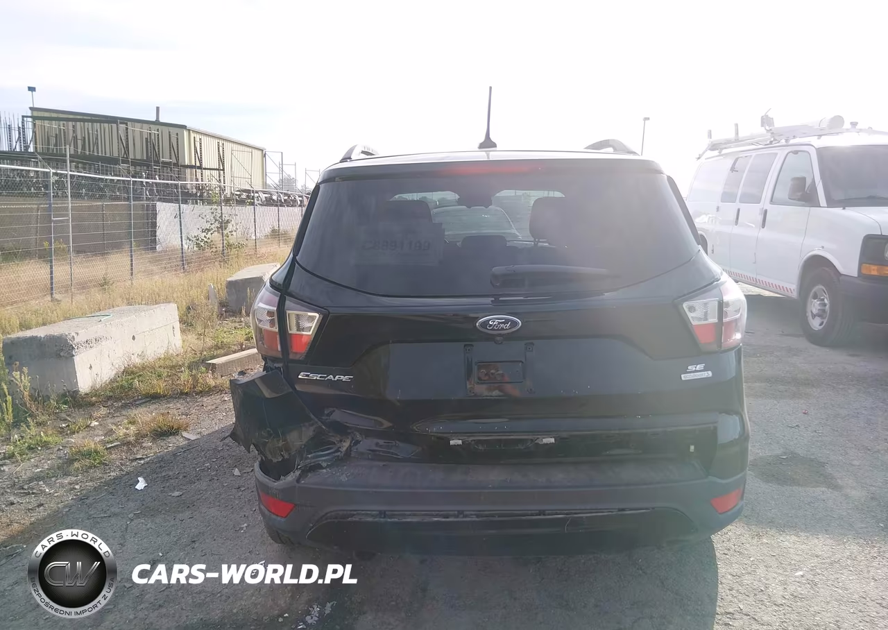 2018 Ford Escape Se VIN:1FMCU9GD6JUA96589 - 16