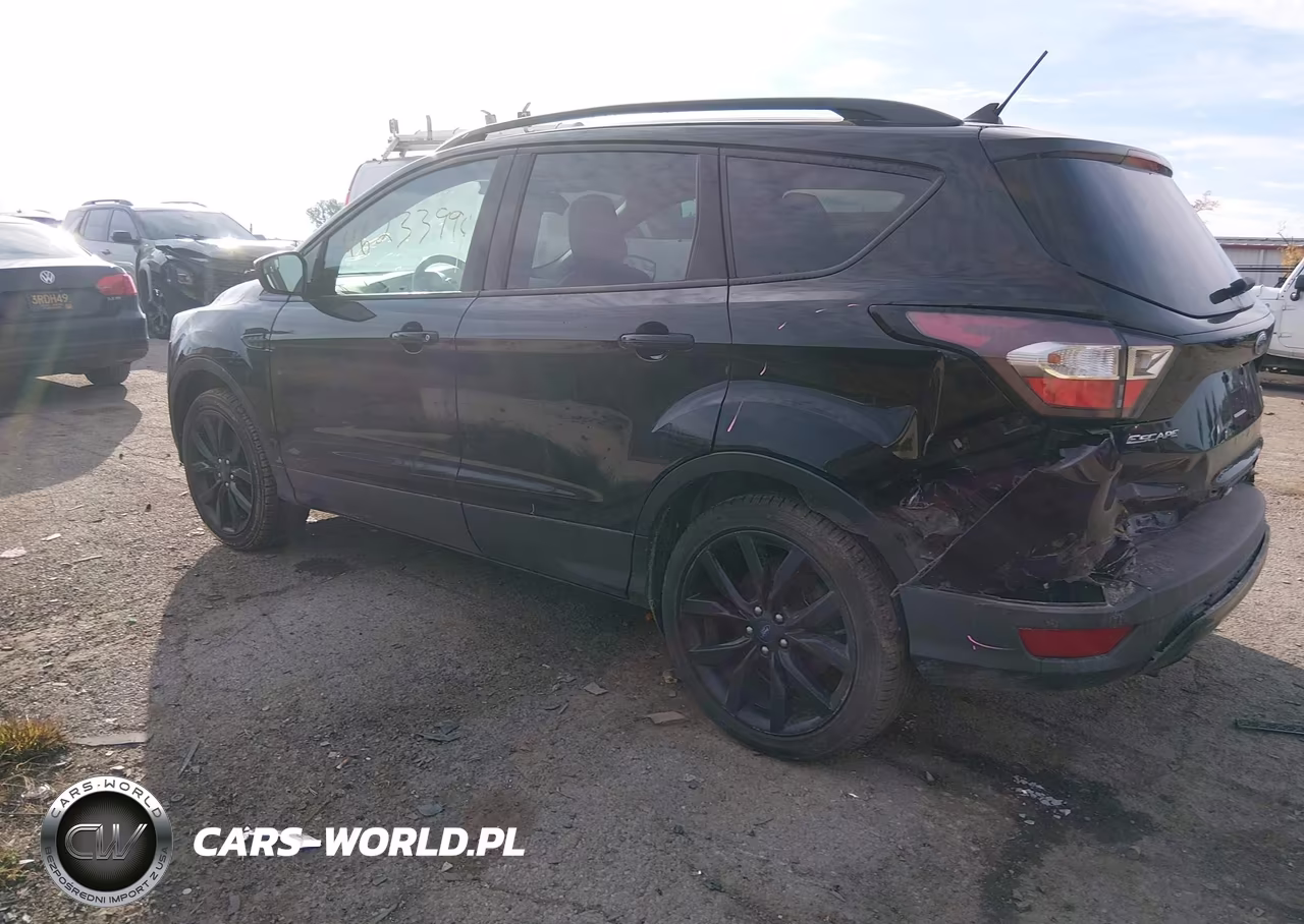2018 Ford Escape Se VIN:1FMCU9GD6JUA96589 - 3
