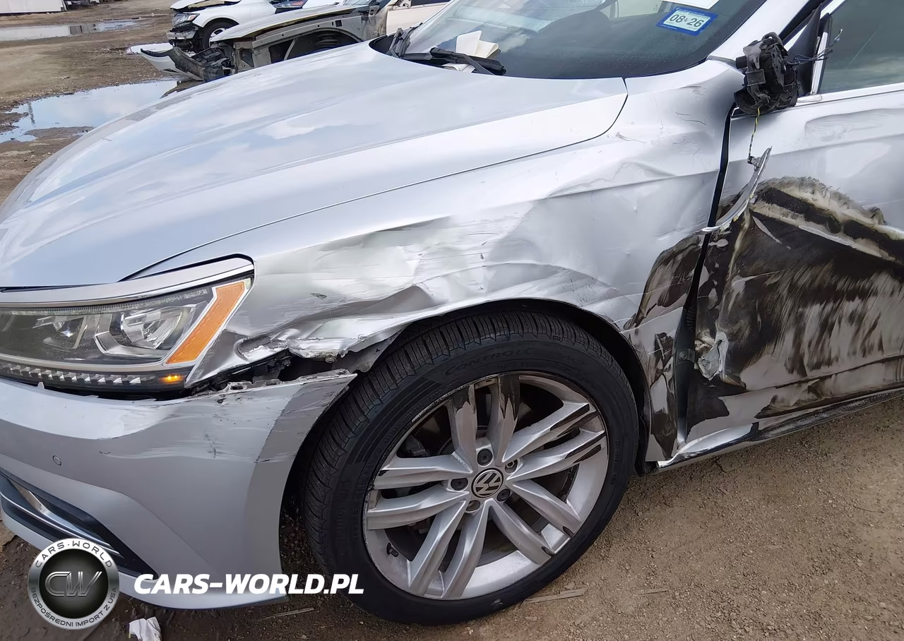 2018 Volkswagen Passat 2.0T Se VIN:1VWBA7A30JC013951 - 6