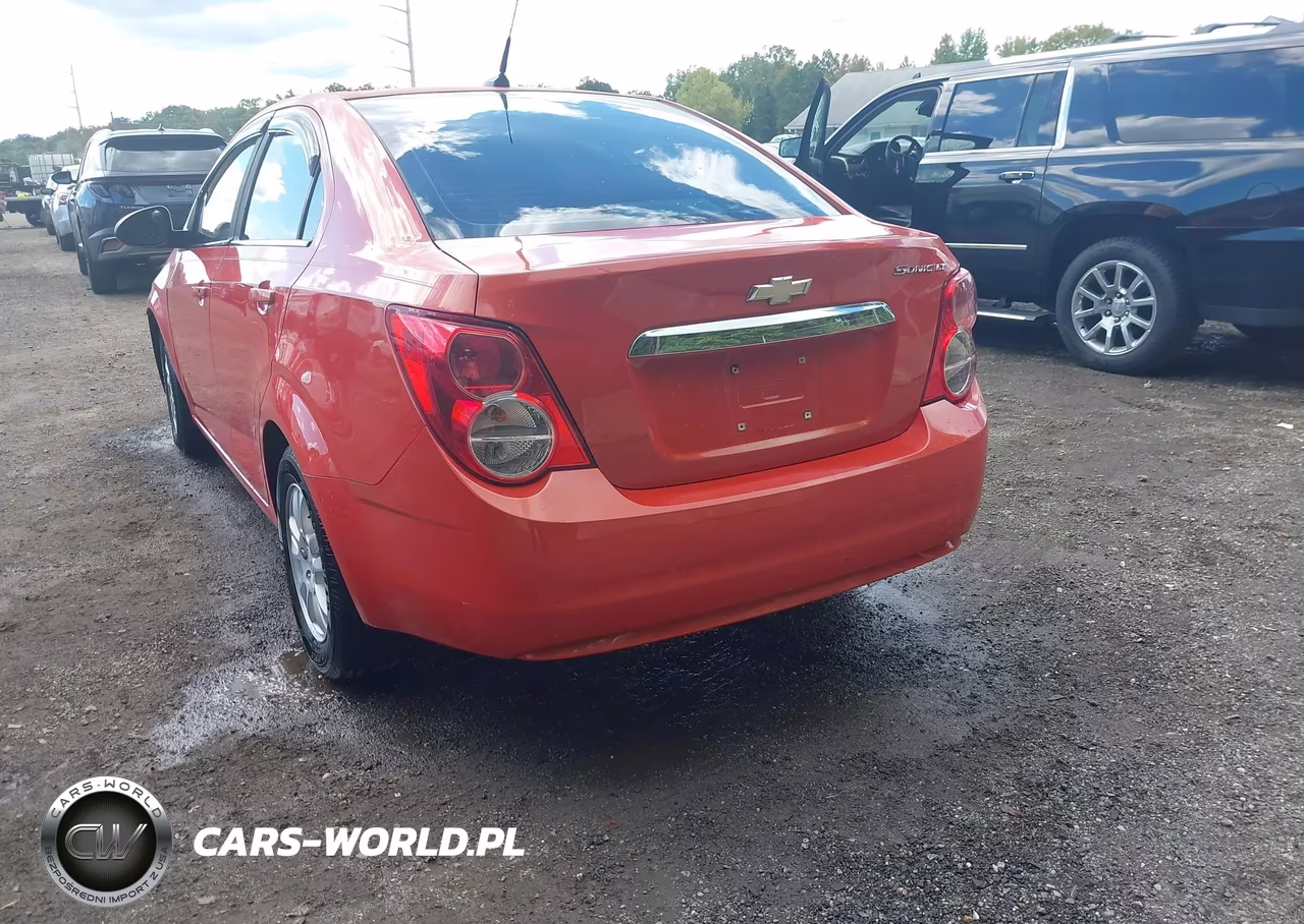 2012 Chevrolet Sonic 2Lt VIN:1G1JC5SH5C4113430 - 3