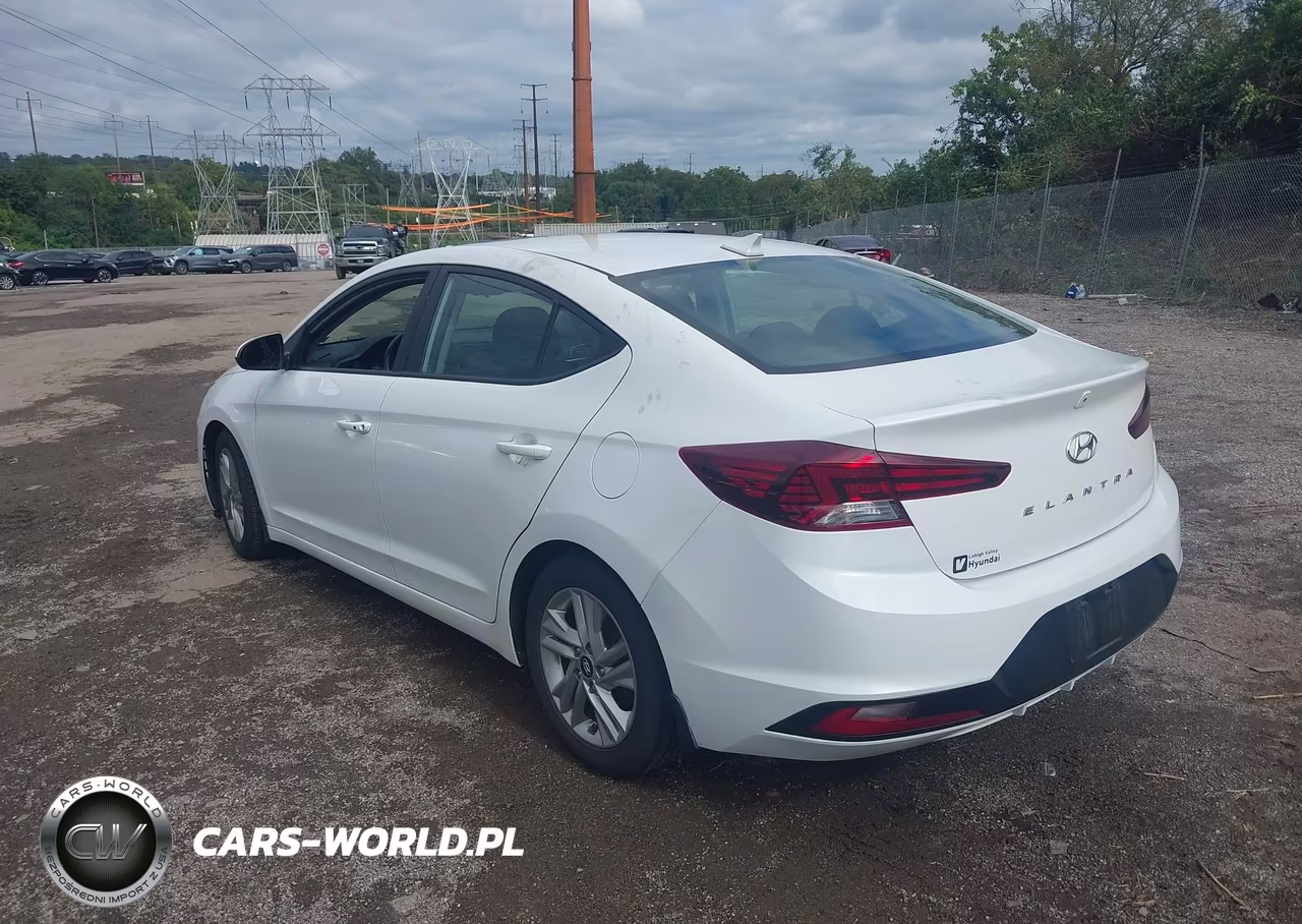 2020 Hyundai Elantra Value Edition VIN:5NPD84LF3LH629518 - 3