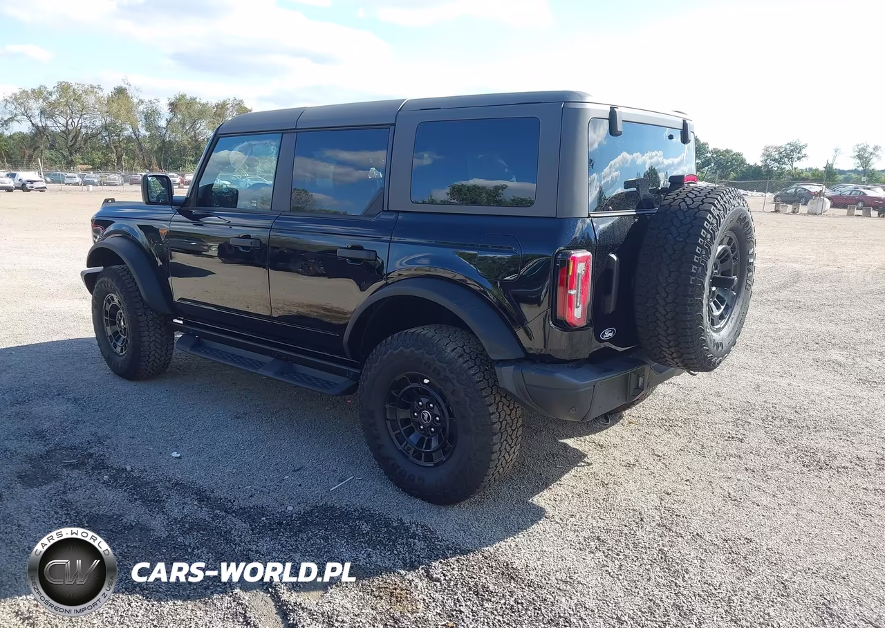 2026 Ford Bronco Badlands VIN:1FMEE9BP5TLA44676 - 3
